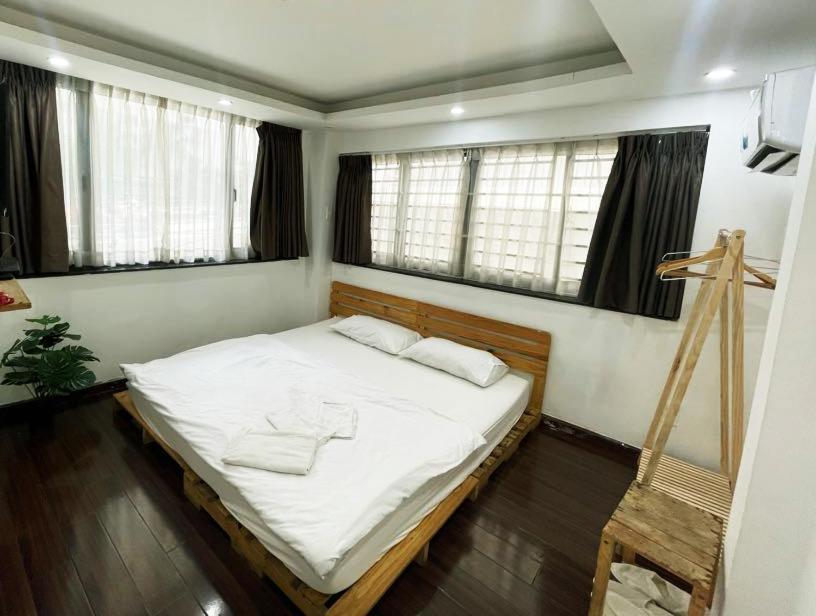 J&K Hotel โฮจิมินห์ซิตี้ ภายนอก รูปภาพ