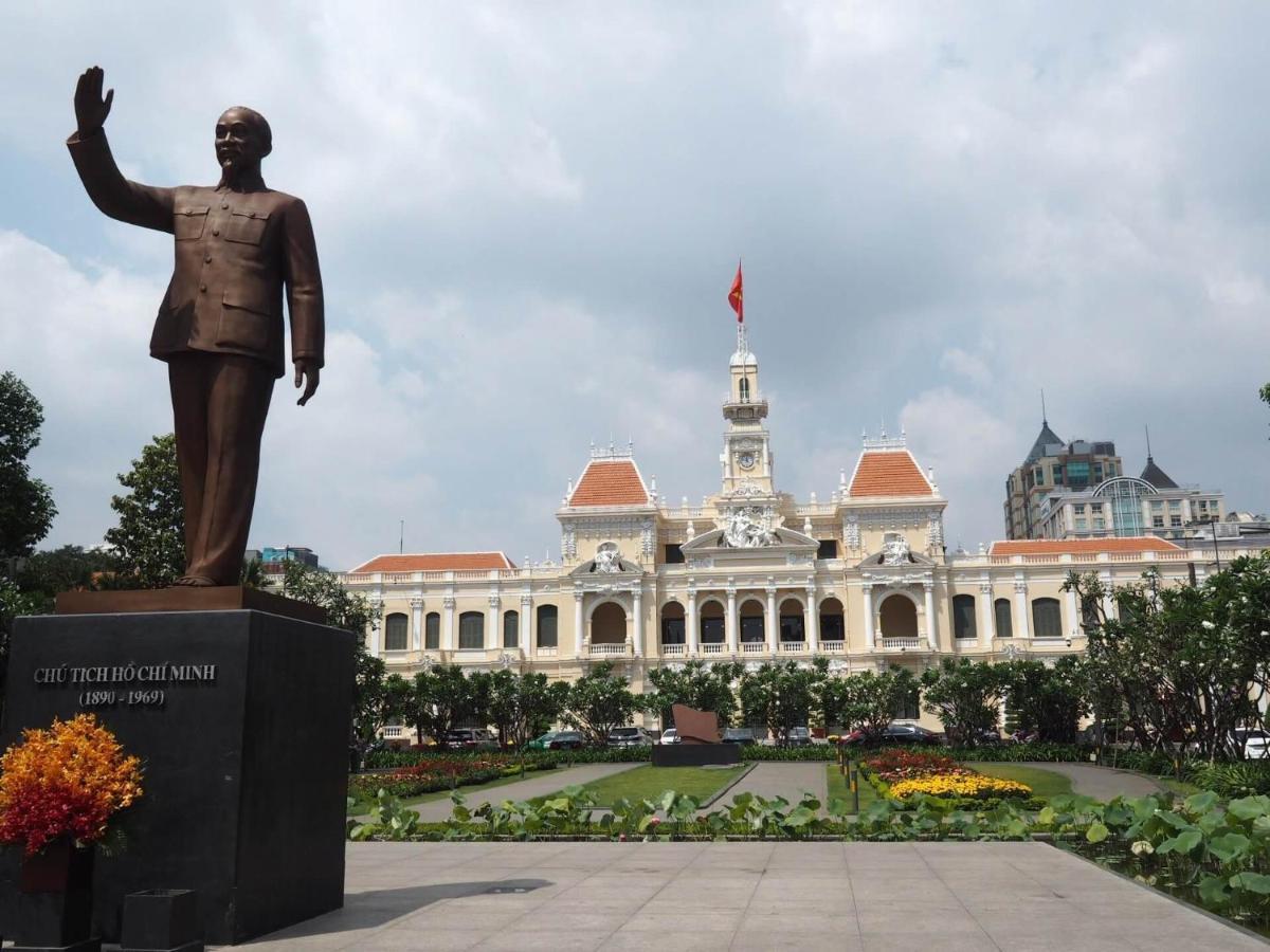 J&K Hotel โฮจิมินห์ซิตี้ ภายนอก รูปภาพ